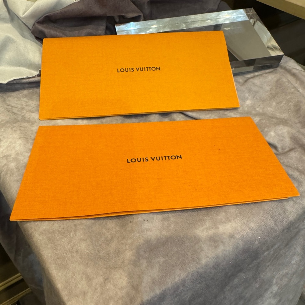 Louis Vuitton‎ Orange  Receipt Envelopes set of 2
